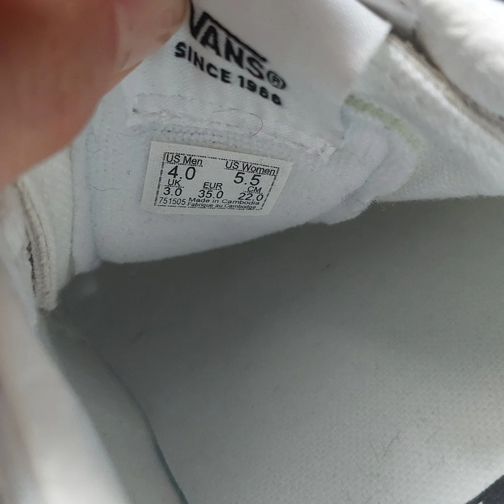 Vans Sk8-Low Unisex Black White Cream Contrast Sneakers NWOT Women's 5.5 Men's 4 - Picture 5 of 7